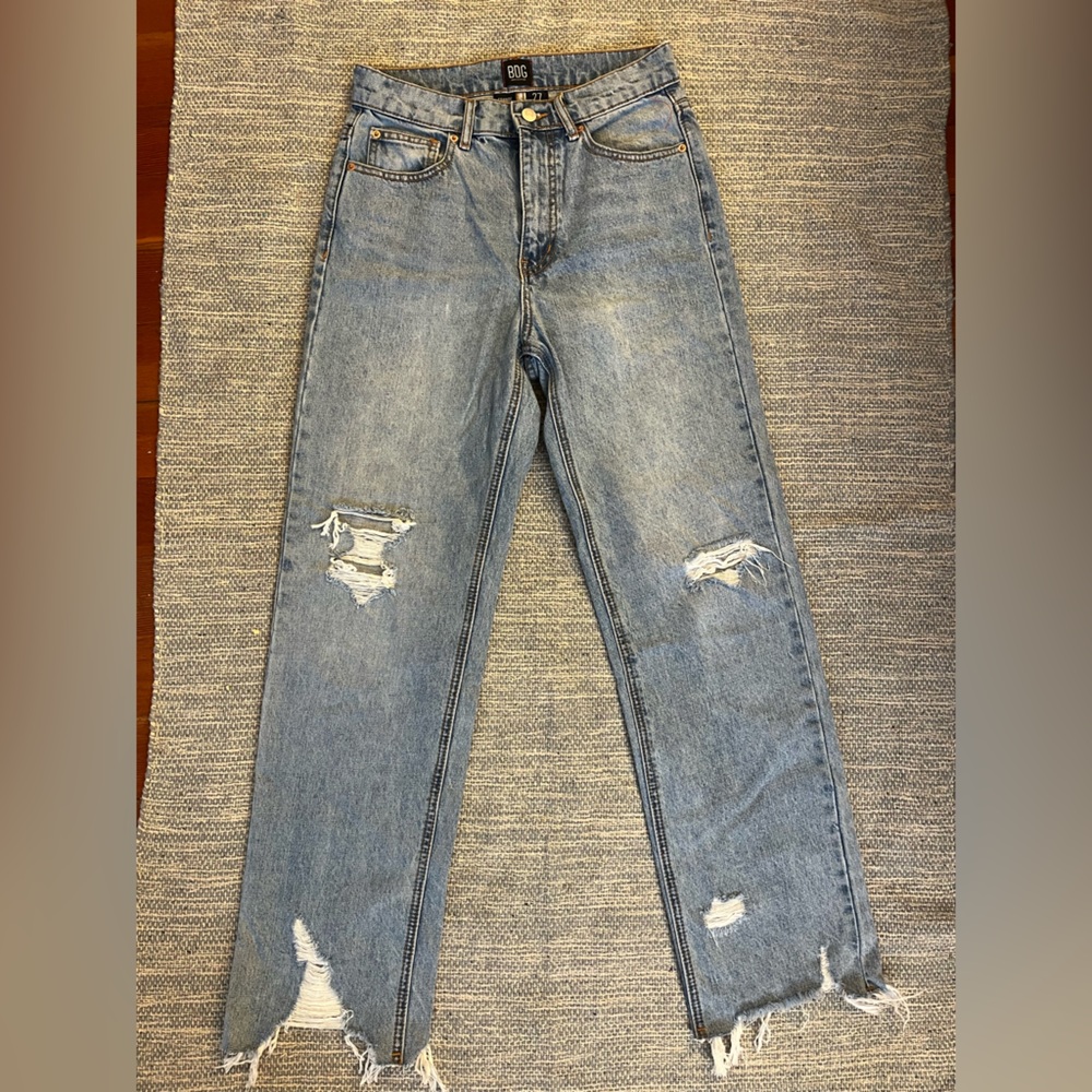 BDG Cowboy Jean Size 27 Light Washed Distressed